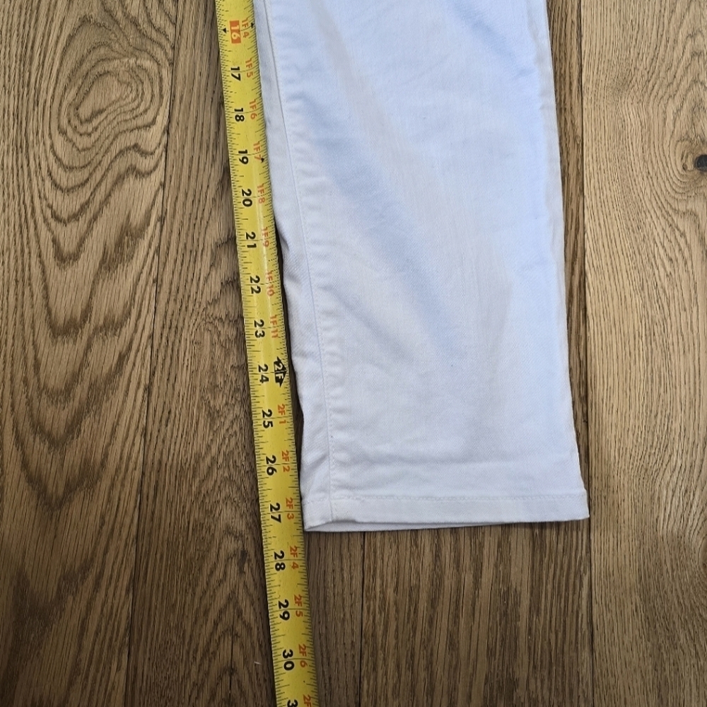 Eileen Fisher White Organic Cotton Denim Slim Jeans Size 8 - Picture 9 of 10